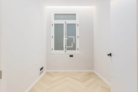 3 bedrooms apartment for sale in Barcelona, Catalonia, Spain № 6460 - photo 21