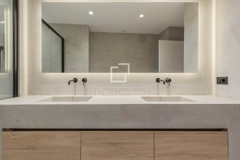 3 bedrooms apartment for sale in Barcelona, Catalonia, Spain № 6460 - photo 19