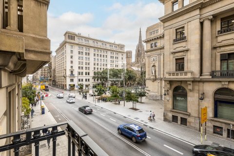 3 bedrooms apartment for sale in Barcelona, Catalonia, Spain № 6460 - photo 6