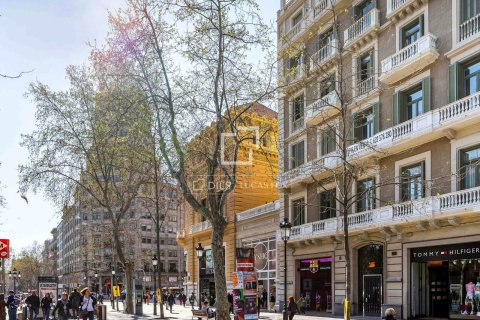 Снять в аренду квартиру в Барселона, Испания с 4 спальни, 230м², № 6465 - фото 19