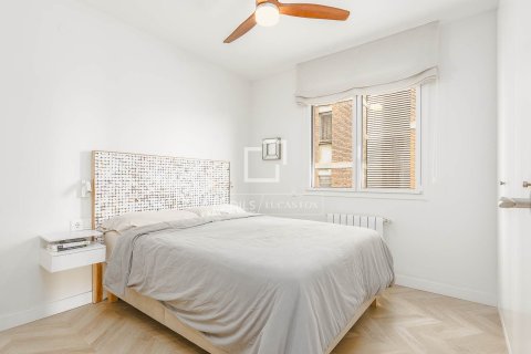 2 chambres apartment à vendre à Barcelona, Catalonia, Spain № 6461 - photo 9