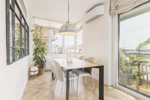 2 chambres apartment à vendre à Barcelona, Catalonia, Spain № 6461 - photo 4