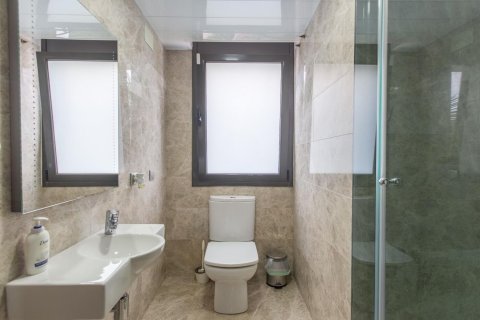 Купить квартиру в Сан-Андреу-де-Льяванерес, Испания с 4 комнаты, 400м², № 1819 - фото 18