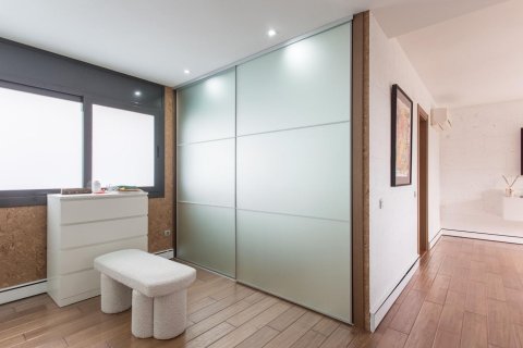 Купить квартиру в Сан-Андреу-де-Льяванерес, Испания с 4 комнаты, 400м², № 1819 - фото 24