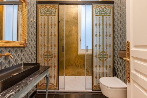 Купить квартиру в Барселона, Испания с 5 комнат, 250м², № 1820 - фото 22