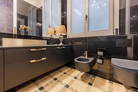 Купить квартиру в Барселона, Испания с 5 комнат, 250м², № 1820 - фото 21