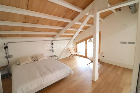 Купить виллу в Барселона, Испания с 3 комнаты, 76м², № 1109 - фото 11