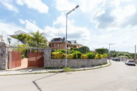 Дом с 5 спальнями в Ллике де Вали, Барселона, Каталония, Испания № 2337