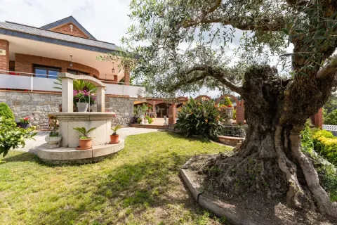 Купить дом в Ллика де Валь, Испания с 5 спален, 335м², № 2337 - фото 22