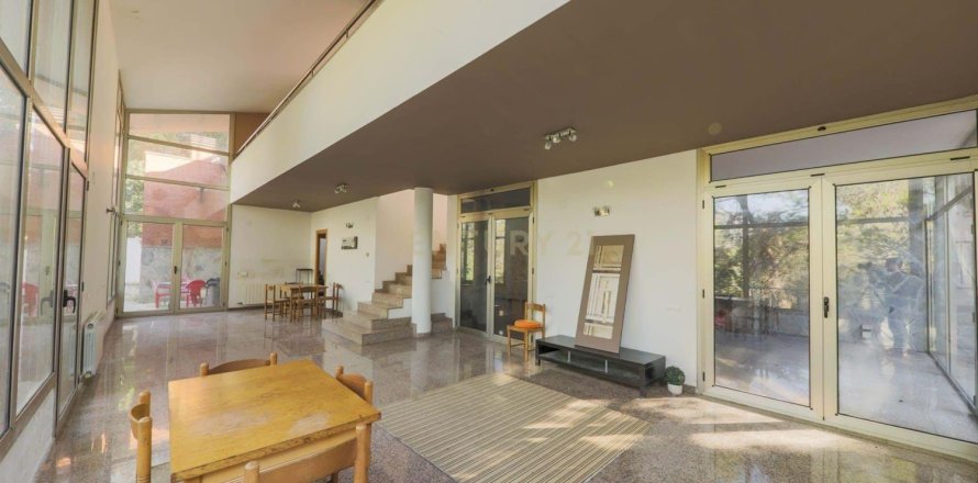 Дом с 3 спальнями в Матадепере, Барселона, Каталония, Испания № 2334