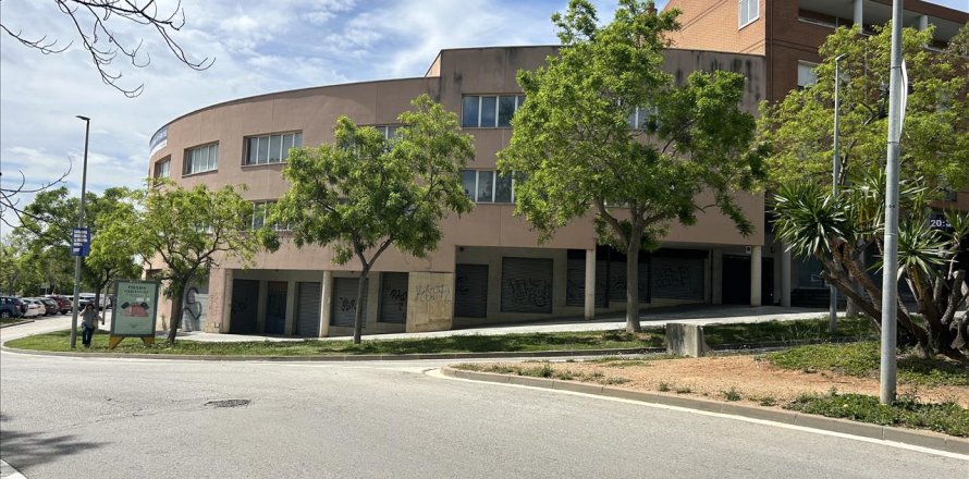 Estudio en venta en Santa Coloma de Cervelló, Barcelona, Cataluña, Spain № 7006