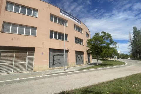 Apartamento de 2705 m² en venta en Santa Coloma de Cervelló, Barcelona, Cataluña, Spain № 7006 - foto 21