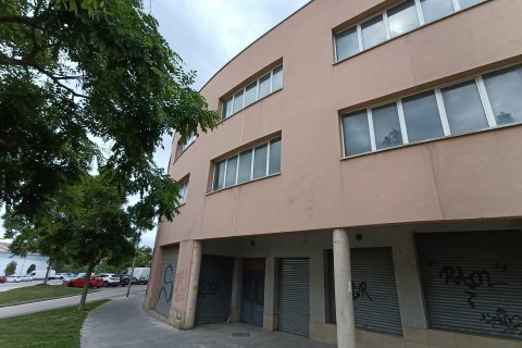 Apartamento de 2705 m² en venta en Santa Coloma de Cervelló, Barcelona, Cataluña, Spain № 7006 - foto 17
