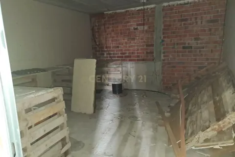Tienda al por menor de 98 m² en venta en Esplugues de Llobregat, Barcelona, Cataluña, Spain № 7007 - foto 9