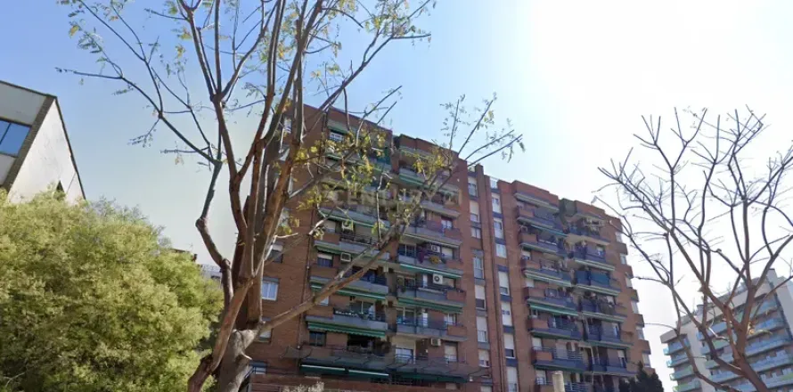 Estudio en venta en Esplugues de Llobregat, Barcelona, Cataluña, Spain № 7007