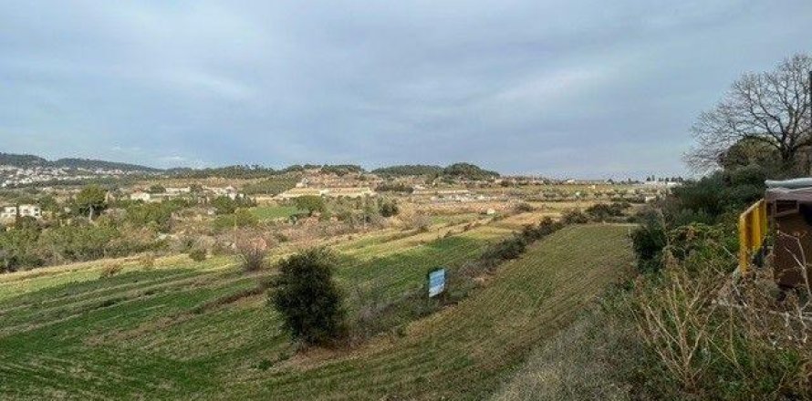 land plot à vendre à Caldes de Montbui, Barcelona, Catalonia, Spain № 7008