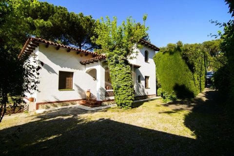 Купить виллу в Барселона, Испания с 13 спален, 1164м², № 948 - фото 4