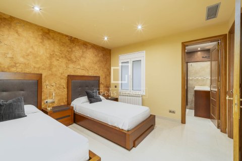 4 bedrooms apartment for sale in Barcelona, Catalonia, Spain № 6294 - photo 12