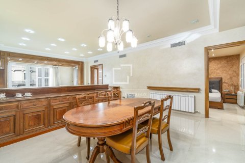 4 bedrooms apartment for sale in Barcelona, Catalonia, Spain № 6294 - photo 9