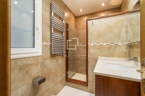 4 bedrooms apartment for sale in Barcelona, Catalonia, Spain № 6294 - photo 14