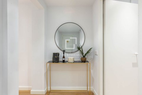 3 bedrooms apartment for sale in Barcelona, Catalonia, Spain № 6290 - photo 8