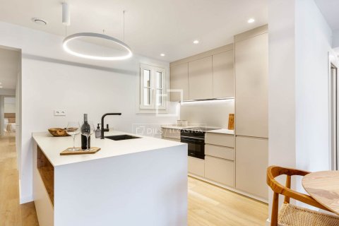 3 bedrooms apartment for sale in Barcelona, Catalonia, Spain № 6290 - photo 5