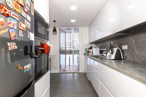 3 chambres apartment à vendre à Sant Just Desvern, Barcelona, Catalonia, Spain № 6292 - photo 21