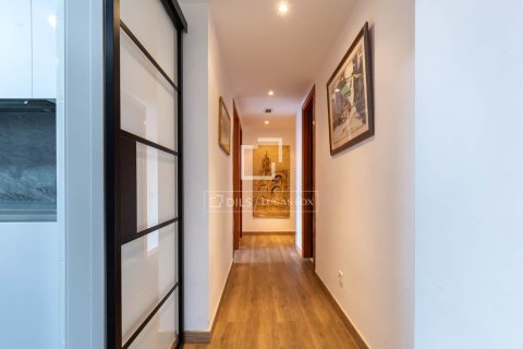 3 chambres apartment à vendre à Sant Just Desvern, Barcelona, Catalonia, Spain № 6292 - photo 24