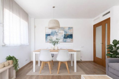 3 chambres apartment à vendre à Sant Just Desvern, Barcelona, Catalonia, Spain № 6292 - photo 4