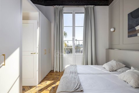 2 bedrooms apartment for sale in Barcelona, Catalonia, Spain № 6288 - photo 19