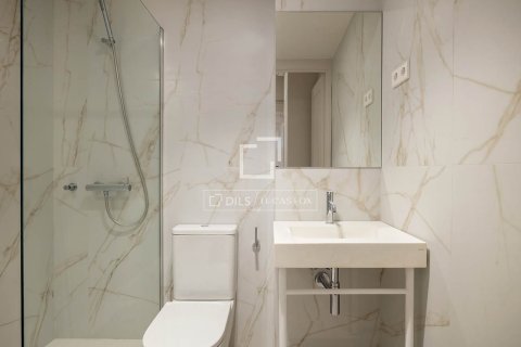 2 bedrooms apartment for sale in Barcelona, Catalonia, Spain № 6288 - photo 27