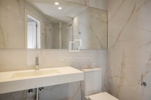 2 bedrooms apartment for sale in Barcelona, Catalonia, Spain № 6288 - photo 23