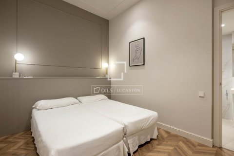 2 bedrooms apartment for sale in Barcelona, Catalonia, Spain № 6288 - photo 24