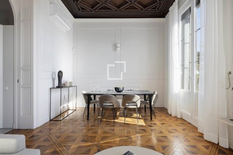 2 bedrooms apartment for sale in Barcelona, Catalonia, Spain № 6288 - photo 4