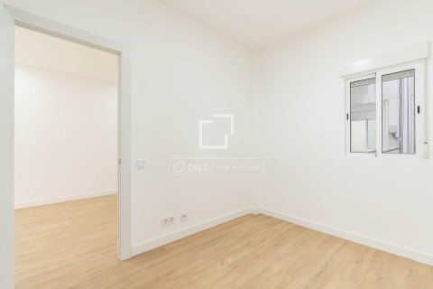 3 bedrooms apartment for sale in Barcelona, Catalonia, Spain № 6289 - photo 11