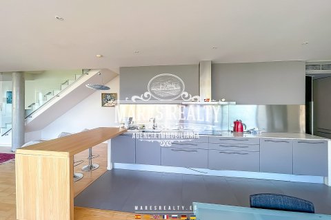 Купить виллу в Льорет-де-Мар, Испания с 4 спальни, 281м², № 1020 - фото 14