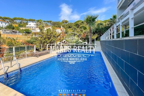 Купить виллу в Льорет-де-Мар, Испания с 4 спальни, 281м², № 1020 - фото 4