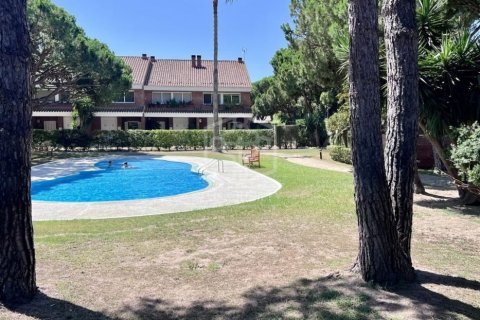 Купить таунхаус в Гава, Испания с 4 спальни, 290м², № 1019 - фото 8