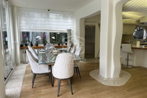 Купить виллу в Кастельдефельс, Испания с 7 спален, 642м², № 1023 - фото 19