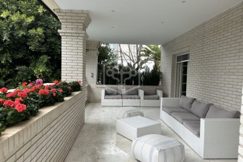 Купить виллу в Кастельдефельс, Испания с 7 спален, 642м², № 1023 - фото 6