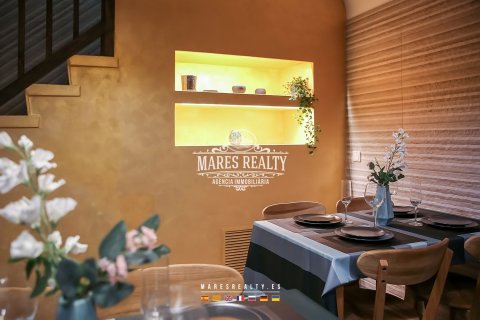 Купить коммерческую недвижимость в Бланес, Испания с 3 комнаты, 100м², № 1018 - фото 4