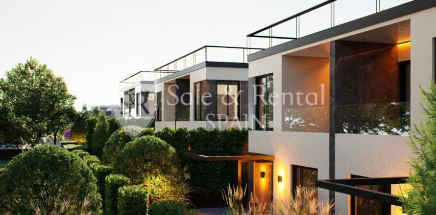 3 bedrooms house for sale in Lloret de Mar, Girona, Catalonia, Spain № 6787