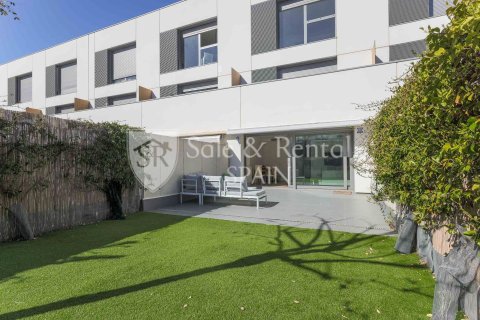 Сasa de 4 dormitorios en venta en Sitges, Barcelona, Cataluña, Spain № 6783 - foto 12
