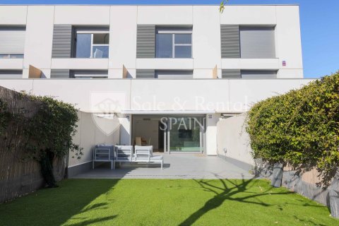 Сasa de 4 dormitorios en venta en Sitges, Barcelona, Cataluña, Spain № 6783 - foto 11