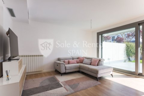 Сasa de 4 dormitorios en venta en Sitges, Barcelona, Cataluña, Spain № 6783 - foto 3
