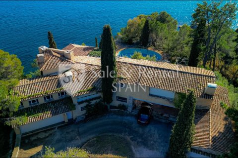Купить дом в Льорет-де-Мар, Испания с 1 спальня, 743м², № 6785 - фото 19