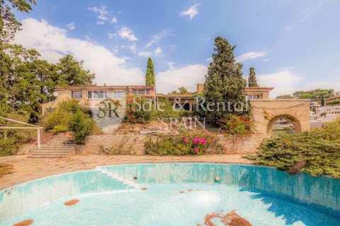 Купить дом в Льорет-де-Мар, Испания с 1 спальня, 743м², № 6785 - фото 24
