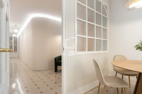 3 chambres apartment à vendre à Barcelona, Catalonia, Spain № 4483 - photo 18