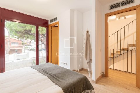3 chambres villa à vendre à Castelldefels, Barcelona, Catalonia, Spain № 4487 - photo 12