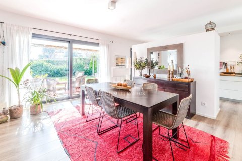 5 chambres villa à vendre à Sitges, Barcelona, Catalonia, Spain № 4486 - photo 6